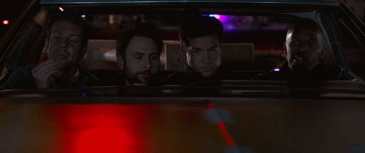 Horrible Bosses 2 (2014) BluRay Tamil + English 720p x264 AVC AAC 2.0 ESub.mkv.0004